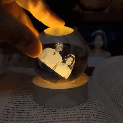 Esfera de Cristal con Grabado Personalizado™